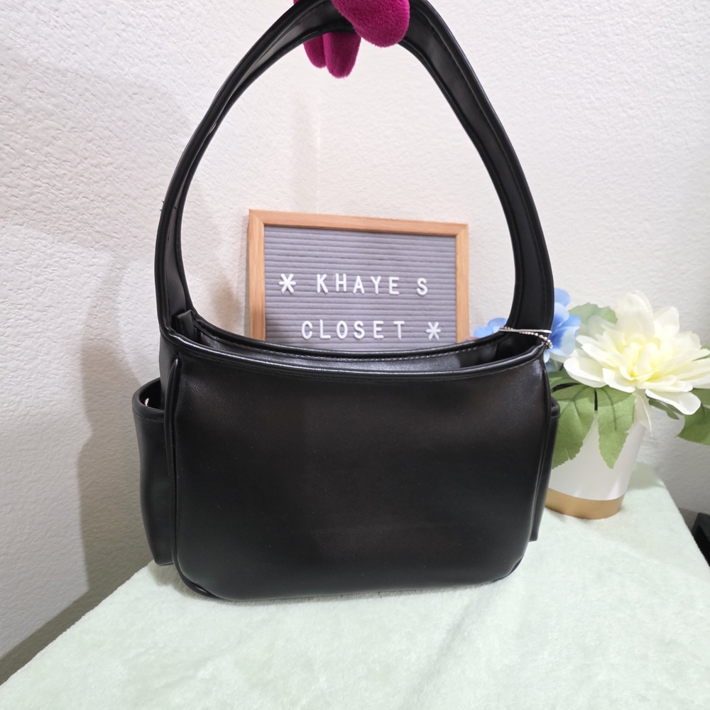 🔹️FINAL SALE🔹️ House Of Little Bunny Sofia Black PU Crossbody Bag - Picture 2 of 5
